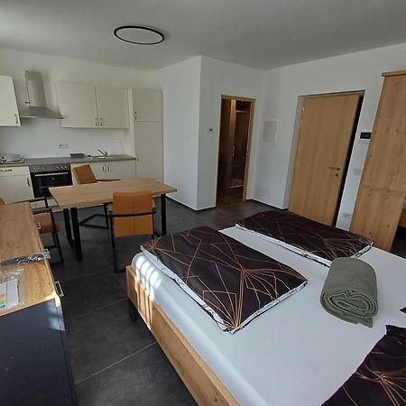 Lanziner Apartments Egna Eksteriør billede